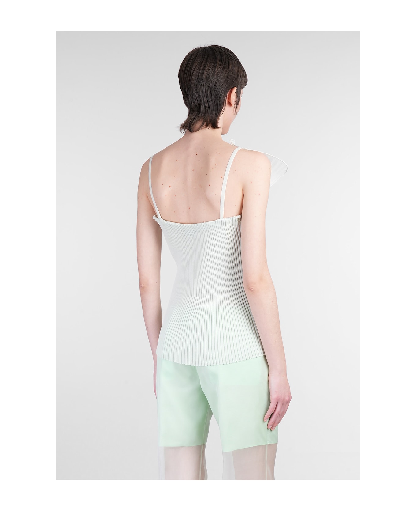 Del Core Topwear In Green Silk - green