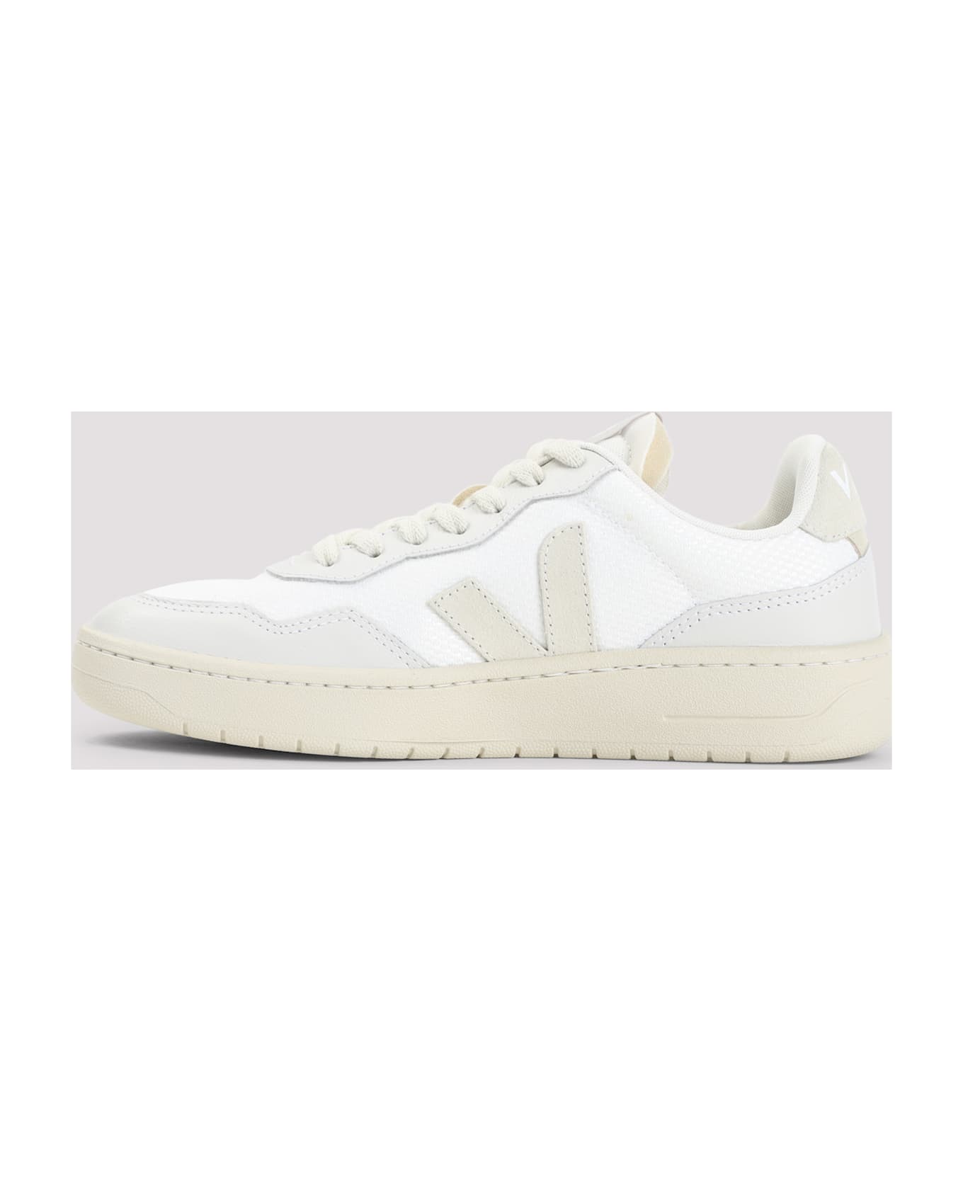Veja V-90 Sneakers - WHITE