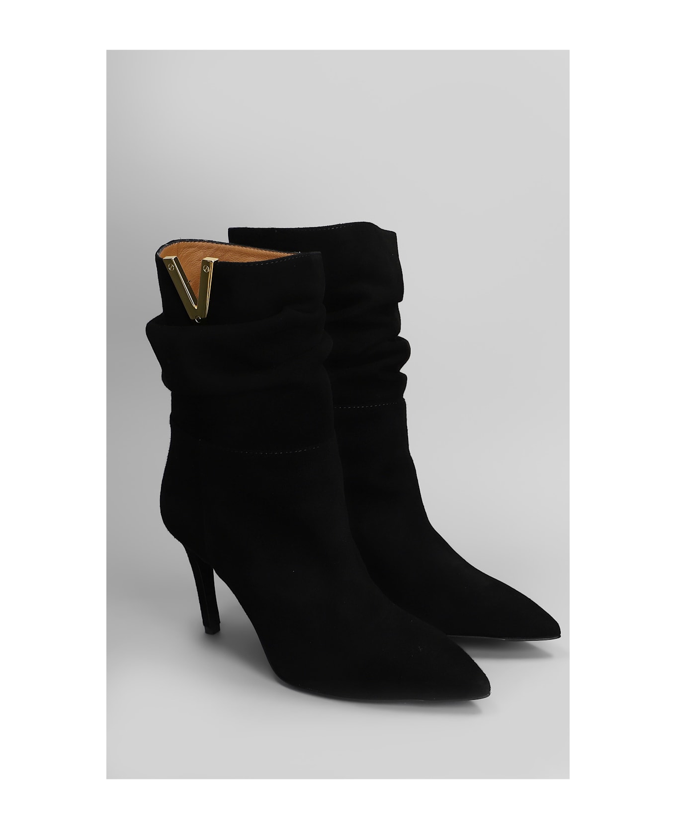Via Roma 15 High Heels Ankle Boots In Black Suede - black
