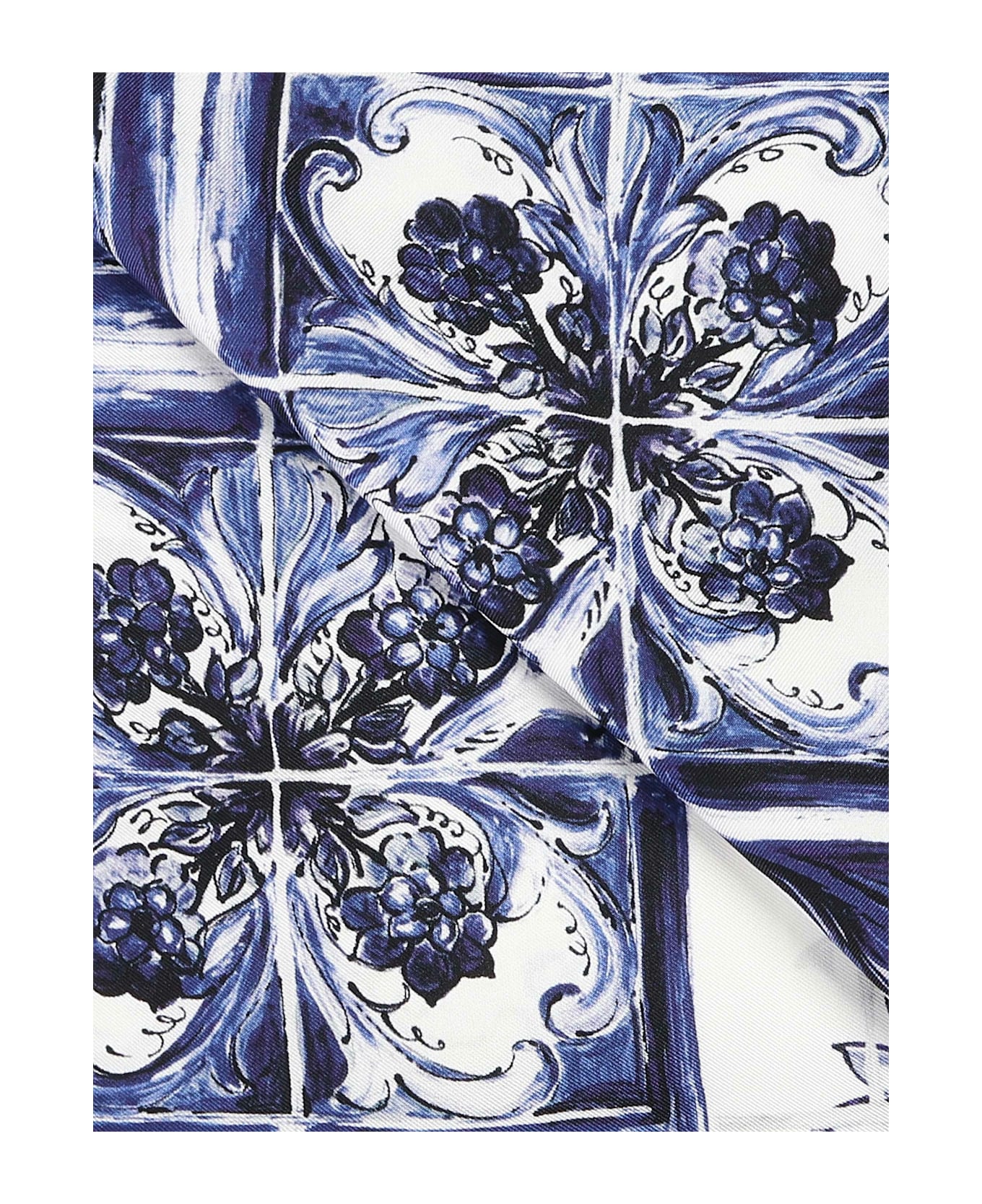 Dolce 
Gabbana Majolica Print Twill Scarf - Blue