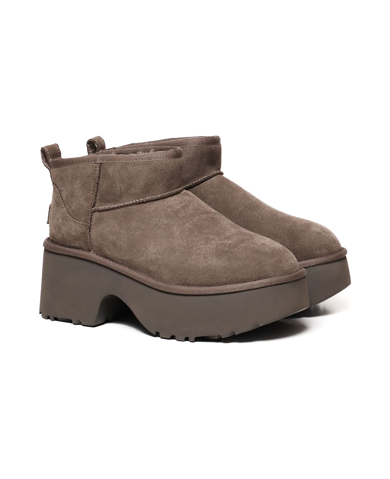 UGG Ultra Mini New Heights Boots In Suede - HICKORY