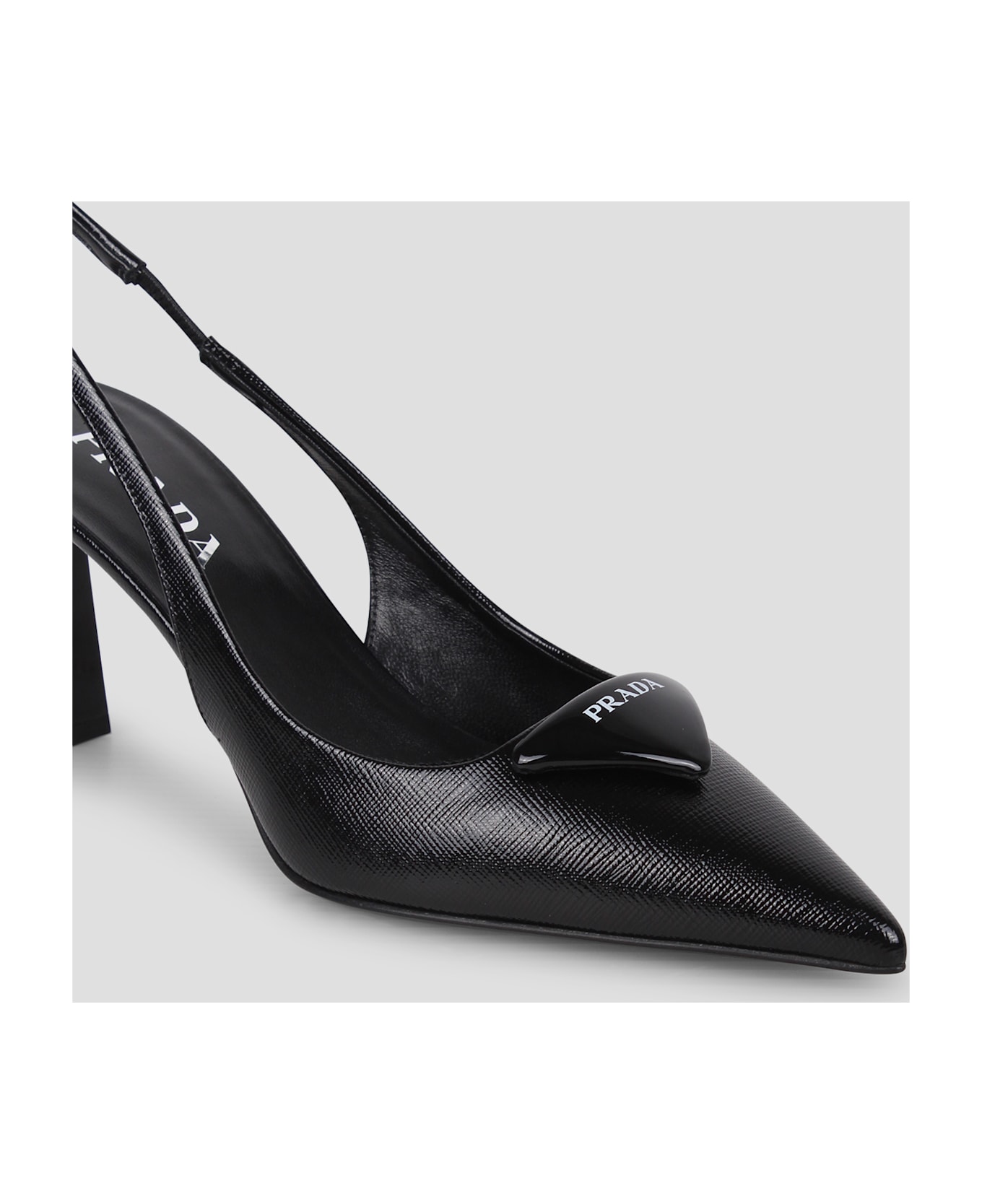 Prada Triangle-logo Leather Pumps ハイヒール