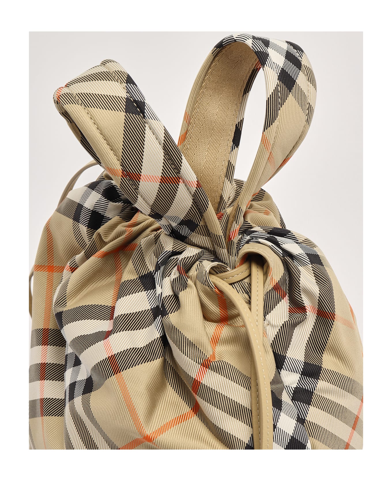 Burberry Drwstrng Tote Tote - CHECK BEIGE