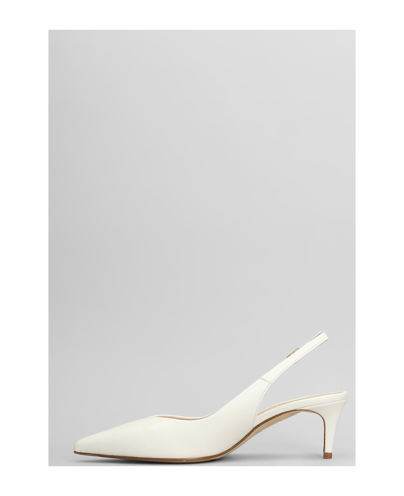 The Seller Pumps In White Leather - white