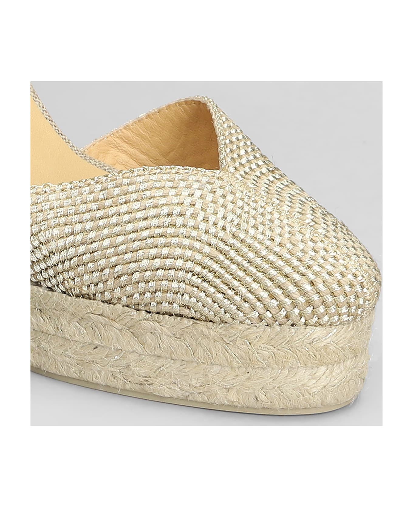 Castañer Coral-8ed-256 Wedges In Gold Fabric - gold