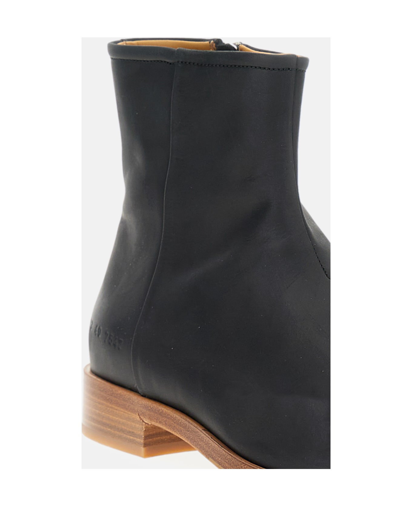 Common Projects Zipper Boot In Waxed Suede - Black