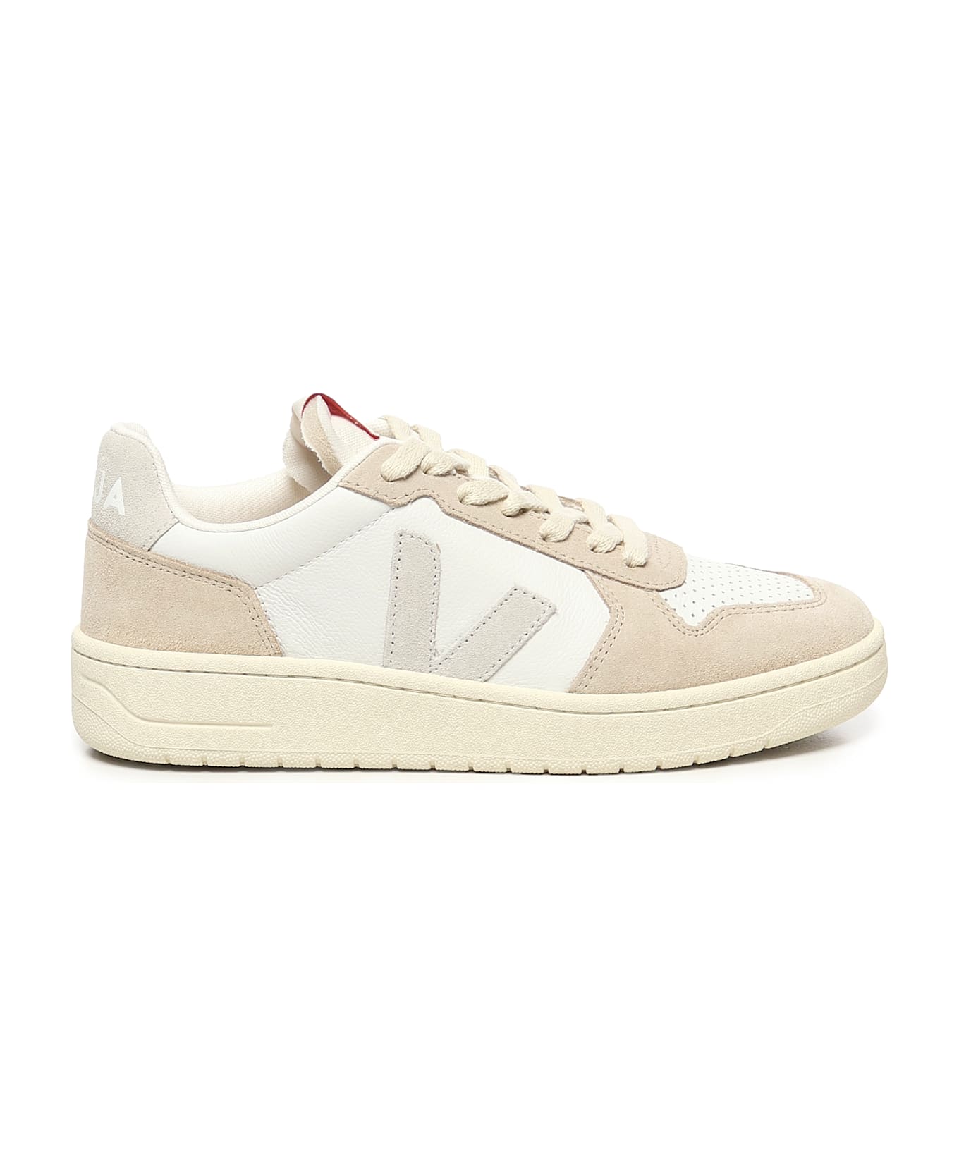 Veja V-82 Sneakers - White/almond