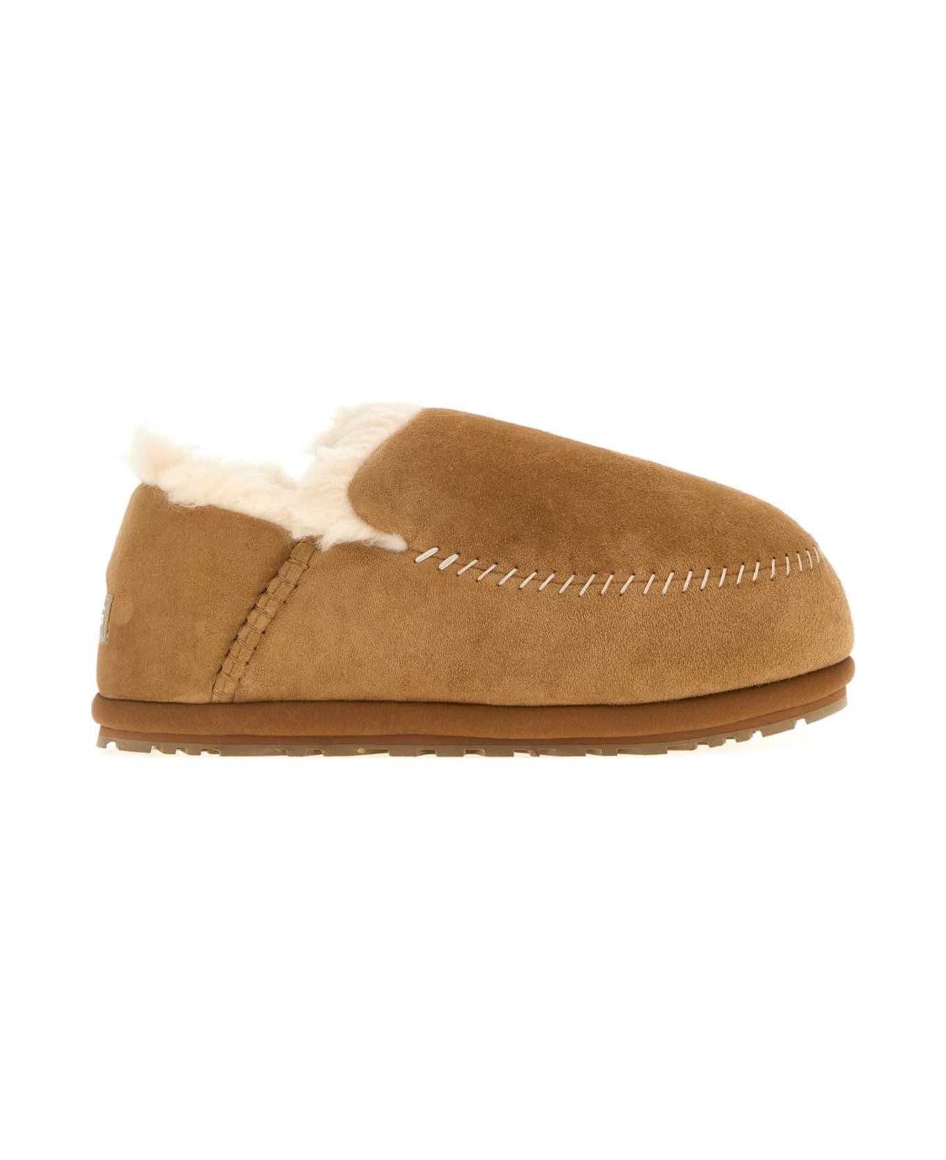 UGG Camel Suede Anders Slip Ons - CHESTNUT