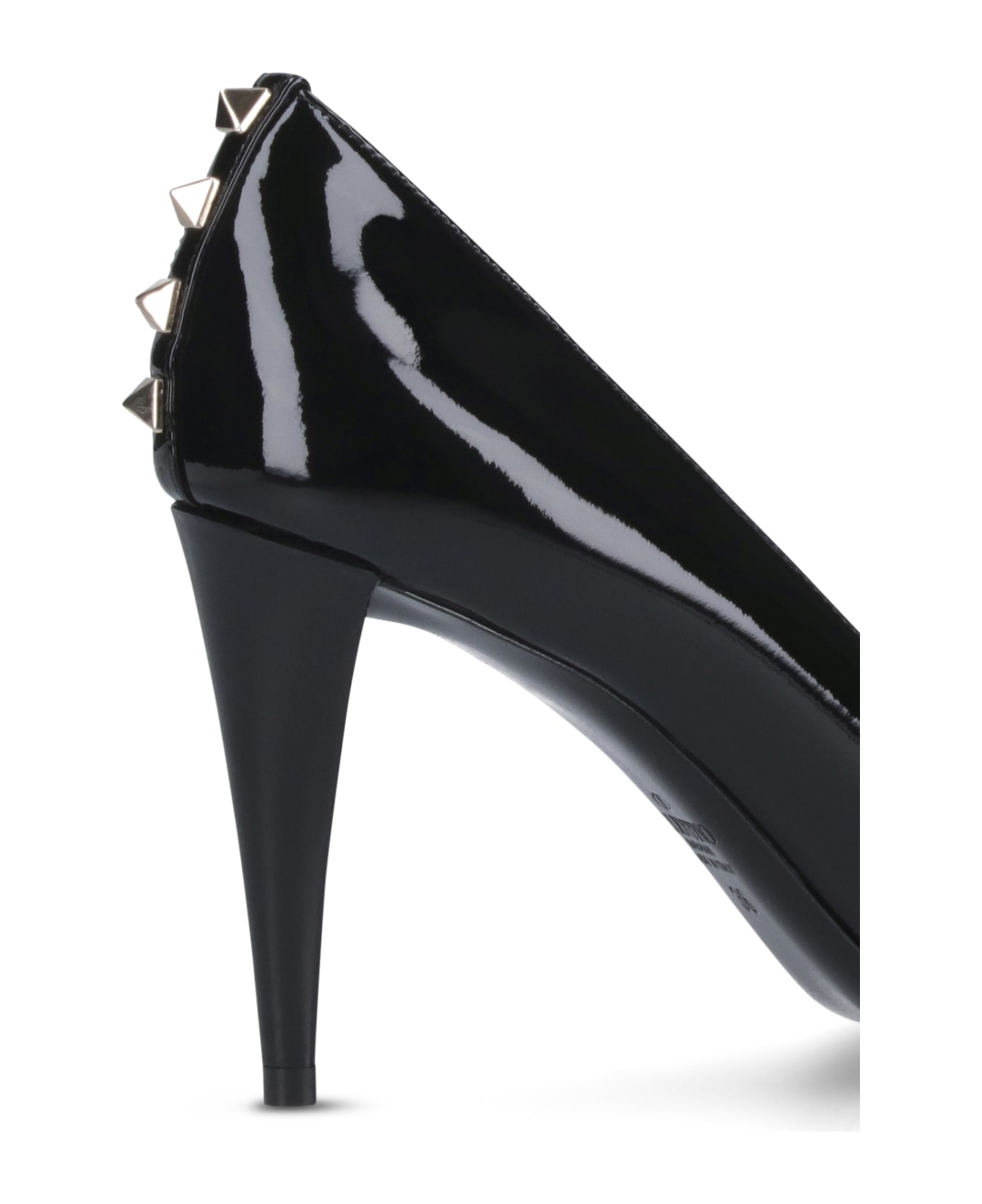 Valentino Garavani Rockstud Pumps In Black Patent Leather Woman - Black