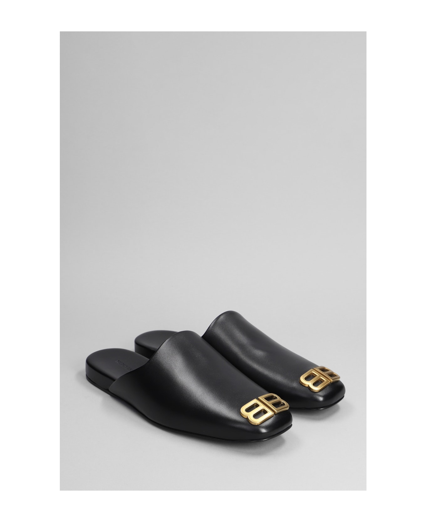 Balenciaga Cosy New Bb Slipper-mule In Black Leather - black その他各種シューズ