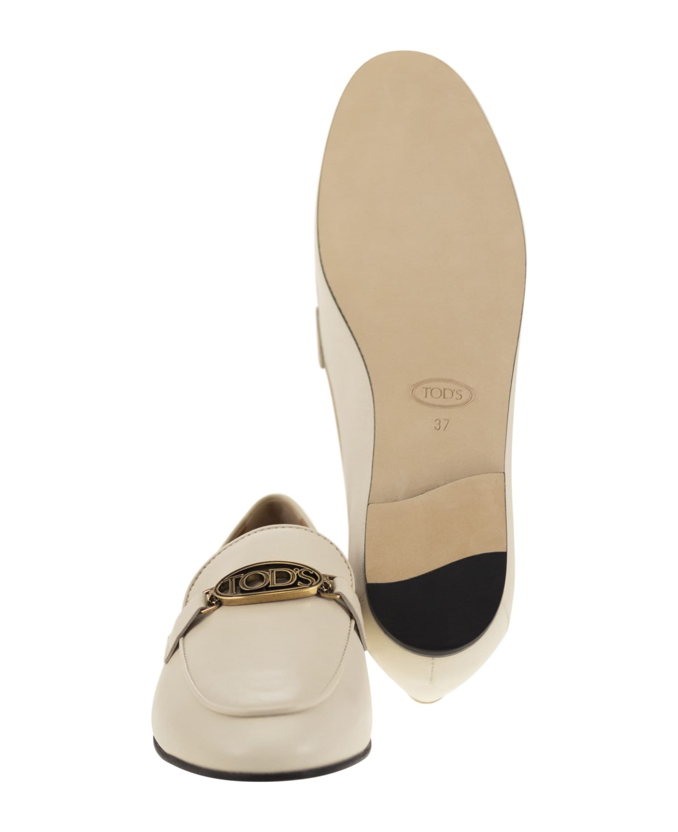 Tod's Leather Loafer With Accessory - Ivory