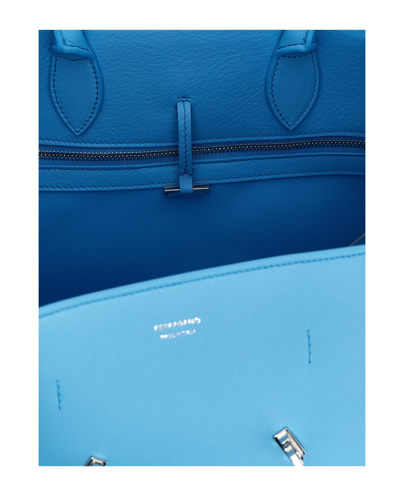 Ferragamo 'hug S' Handbag - Light Blue トートバッグ