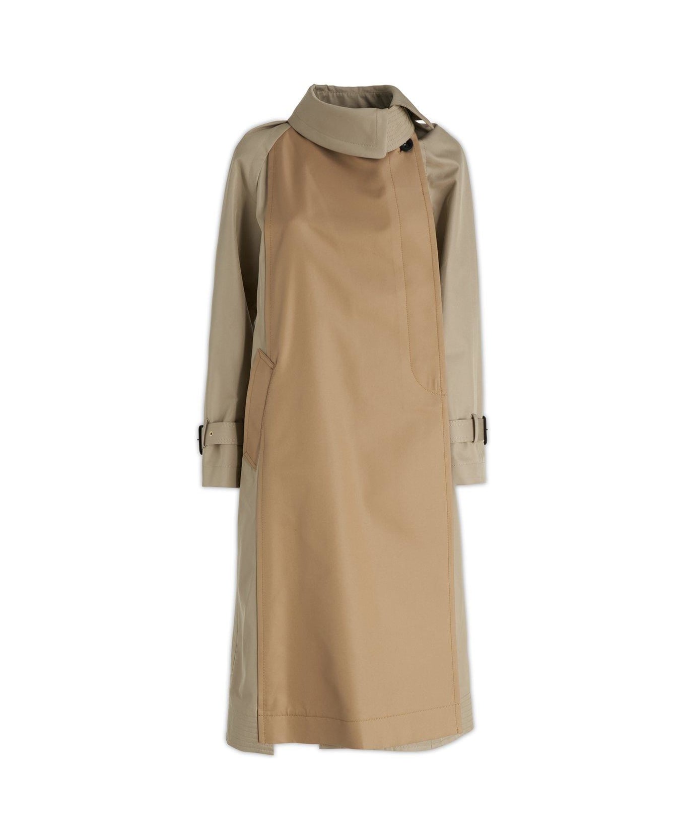Sacai Two-toned Belted Waist Coat - Beige