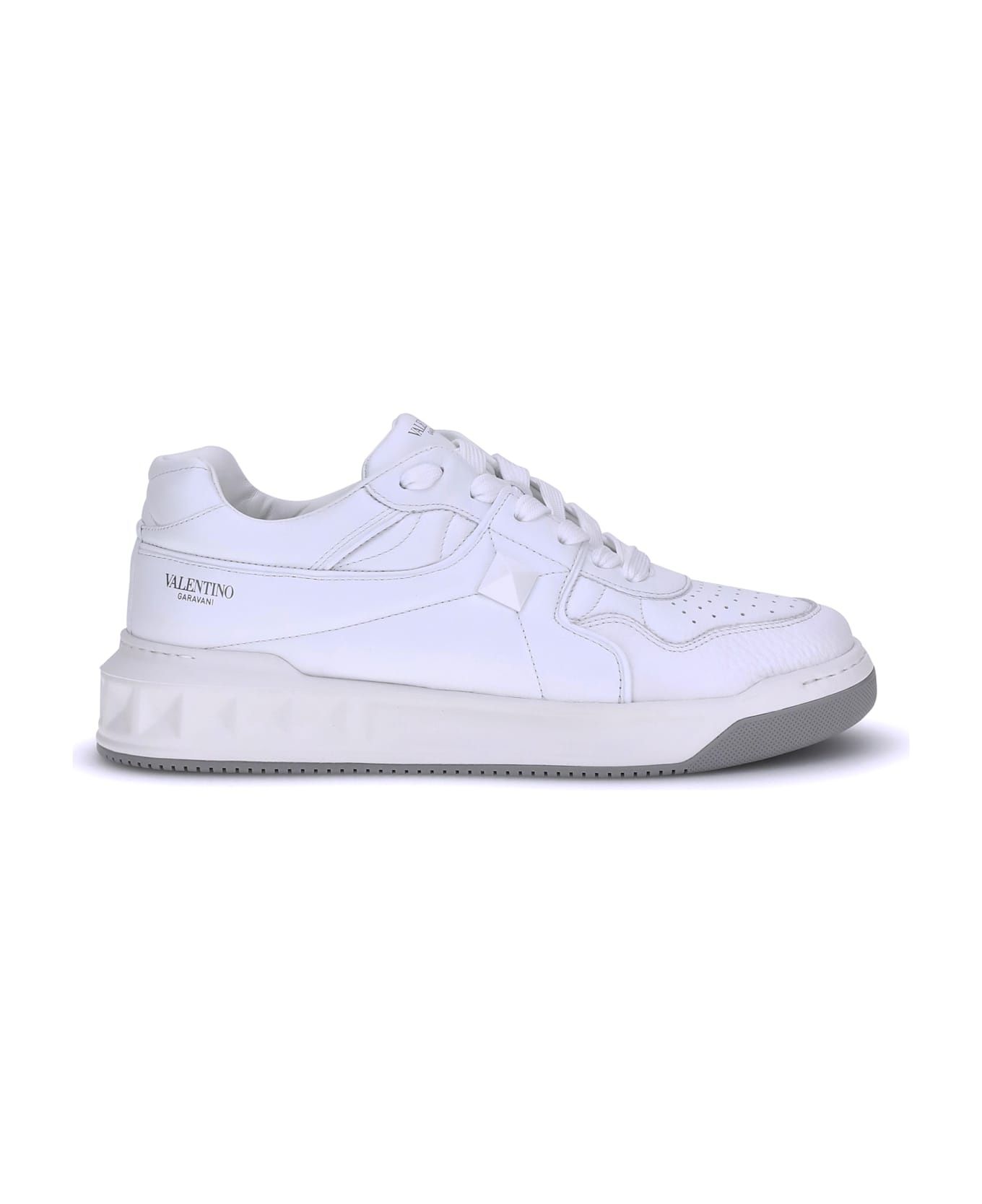 Valentino Garavani One Stud Low-top Sneakers