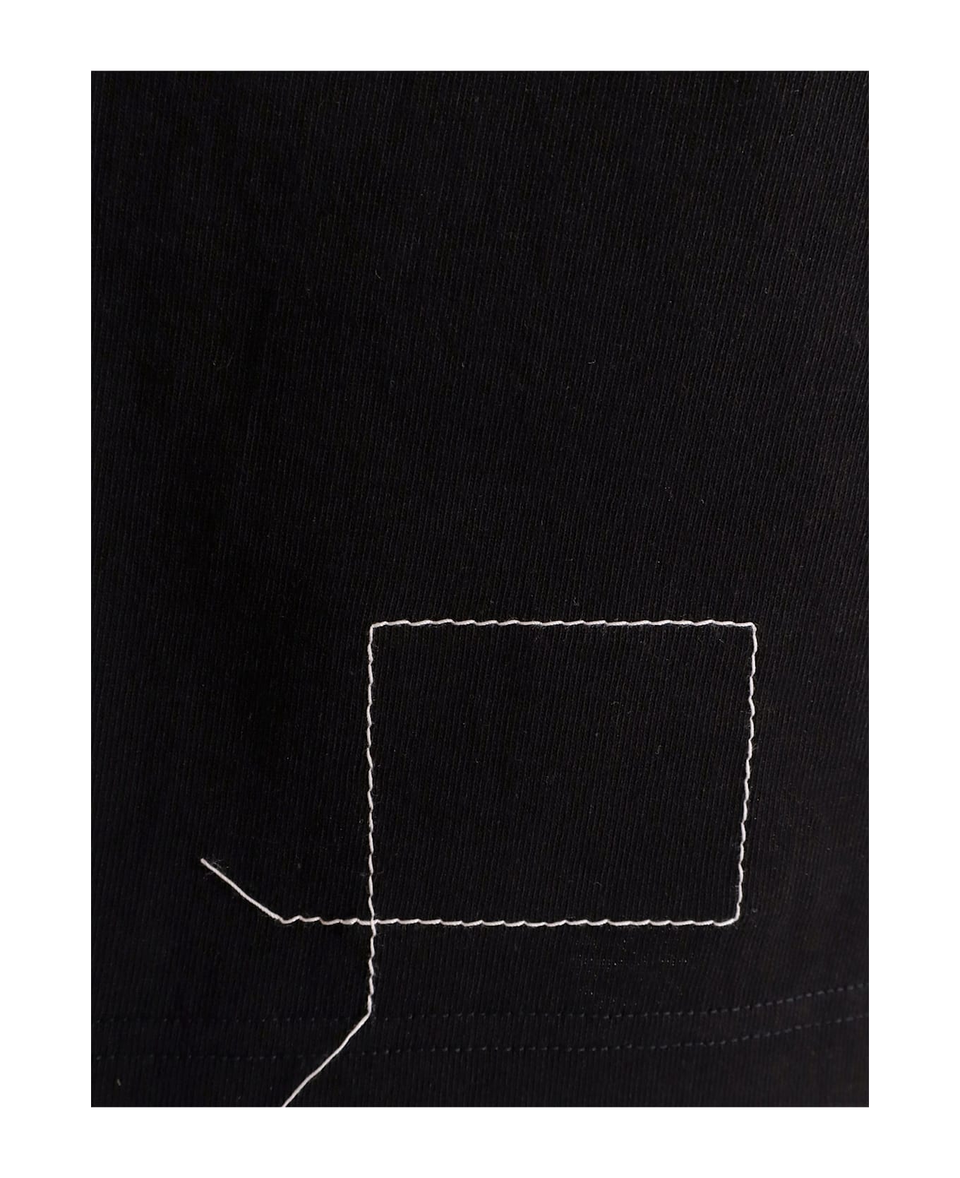 Sacai Cotton T-shirt With Logo On The Back - Black