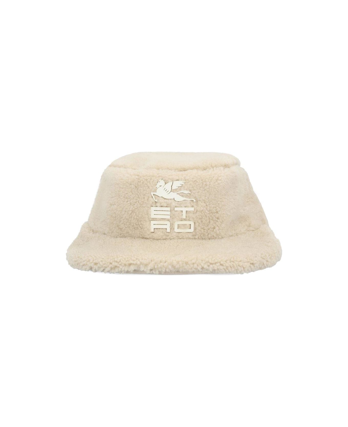 Etro Cappello Logo Detailed Bucket Hat - Beige