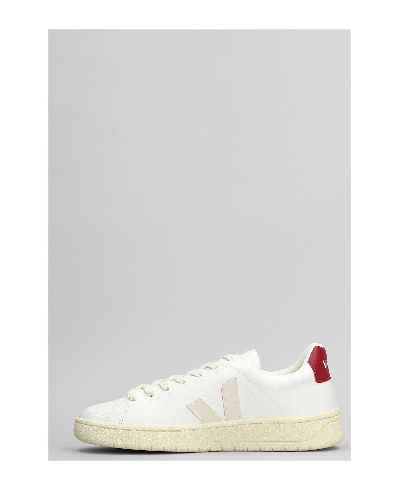 Veja Urca Sneakers In White Leather - white