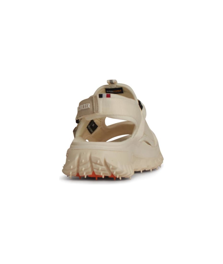 【関税＆送料込み】Moncler 'Trailgrip' Ivory Mesh Sandals Moncler 'trailgrip' Ivory Mesh Sandals | italist