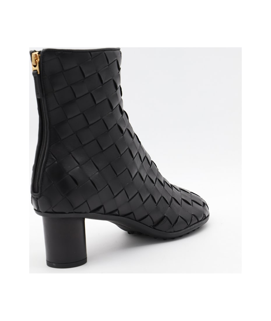 ショートブーツ・ブーティ Bottega Veneta Knot Smooth Leather Ankle Boots Bottega Veneta® Women's Knot Ankle Boot in Wood. Shop online