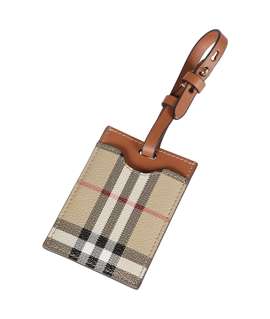 Burberry luggage outlet tag