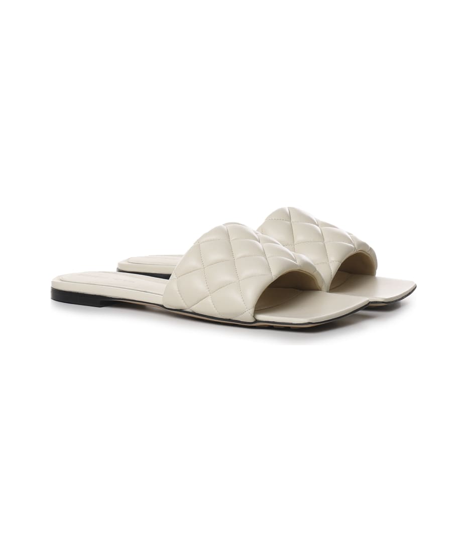 Bottega Veneta Flat Lido Sandals | italist