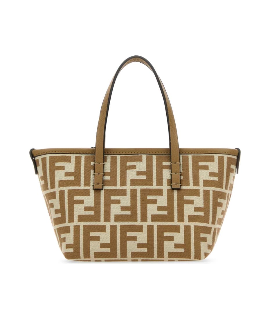 【関税&送料込】Fendi Embroidered Fabric Small Roll Reversib Fendi Small roll reversible shopping bag with embroidered