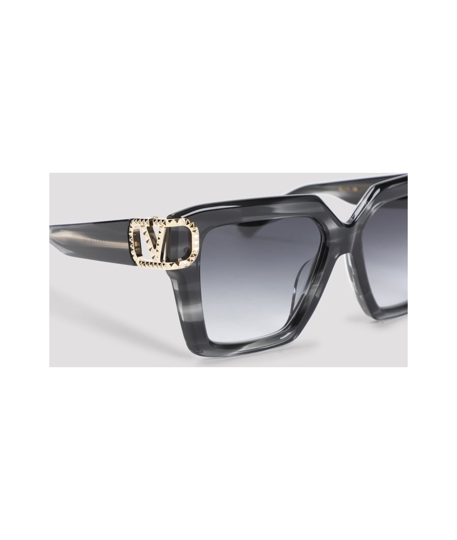 Valentino V-uno Sunglasses | italist