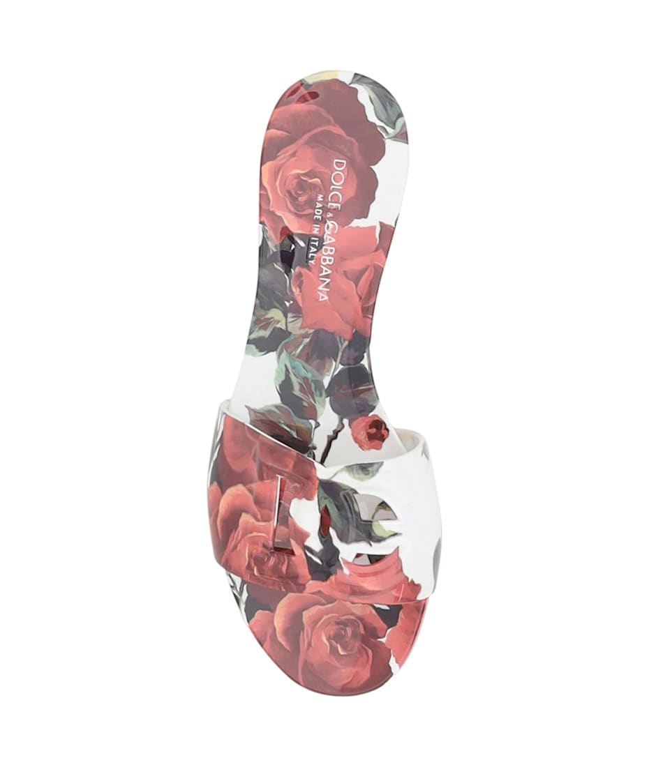 Sandals With Flowers