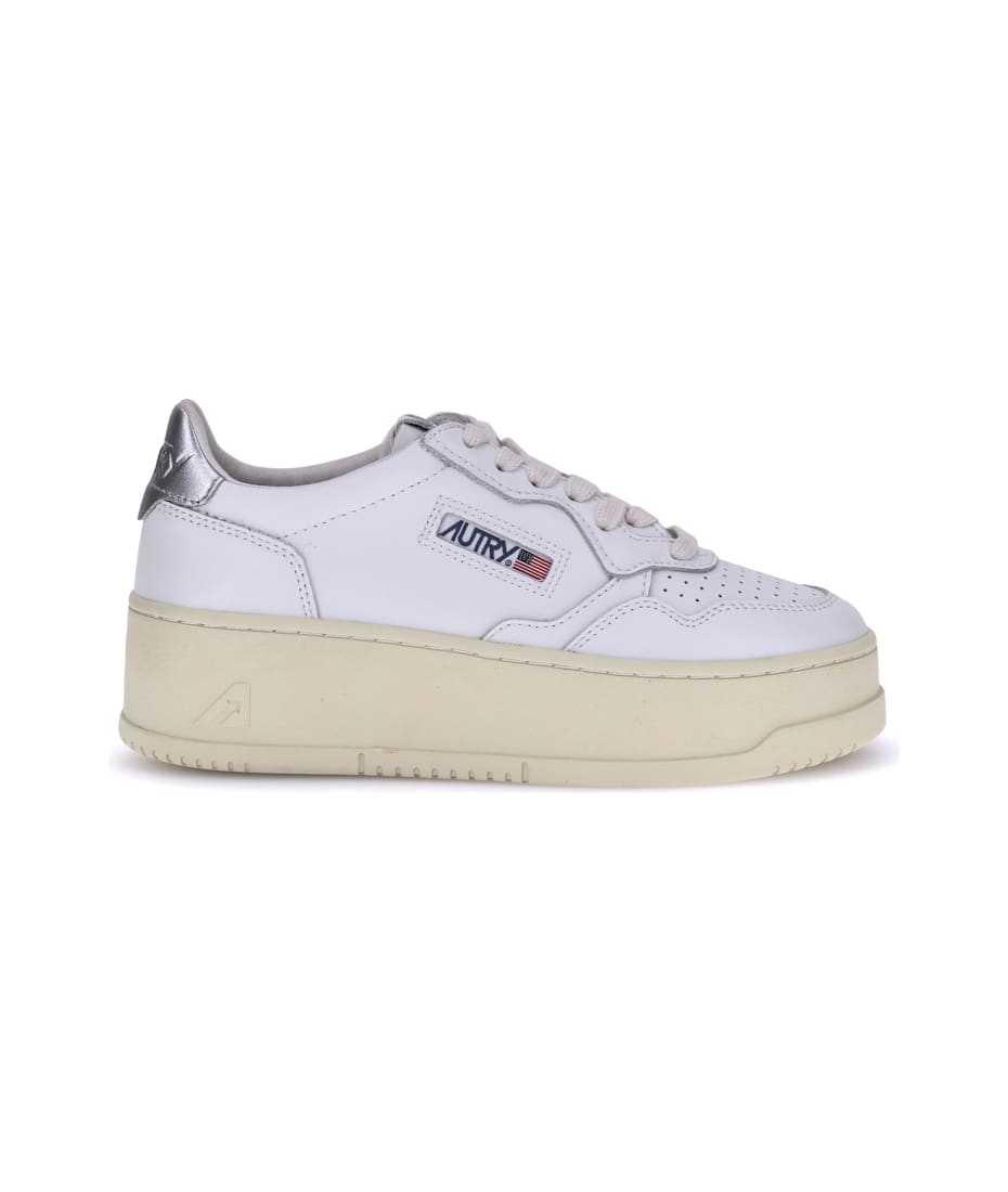 【送料&関税込】Autry Medalist Platform Sneakers Autry Medalist Platform Sneakers In White And Platinum Leather