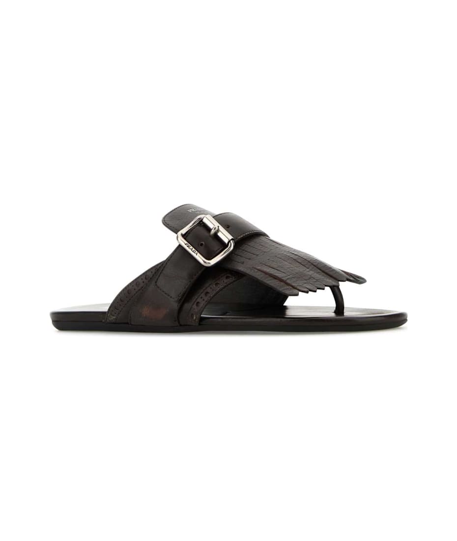 サンダル・ミュール PRADA Dark Brown Leather Shuffle Thong Slippers Prada Dark Brown Leather Shuffle Thong Slippers | italist