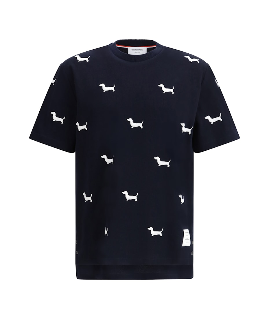 【送料&関税込】Thom Browne T-shirt With Dachshunds Thom Browne T-shirt With Dachshunds | italist