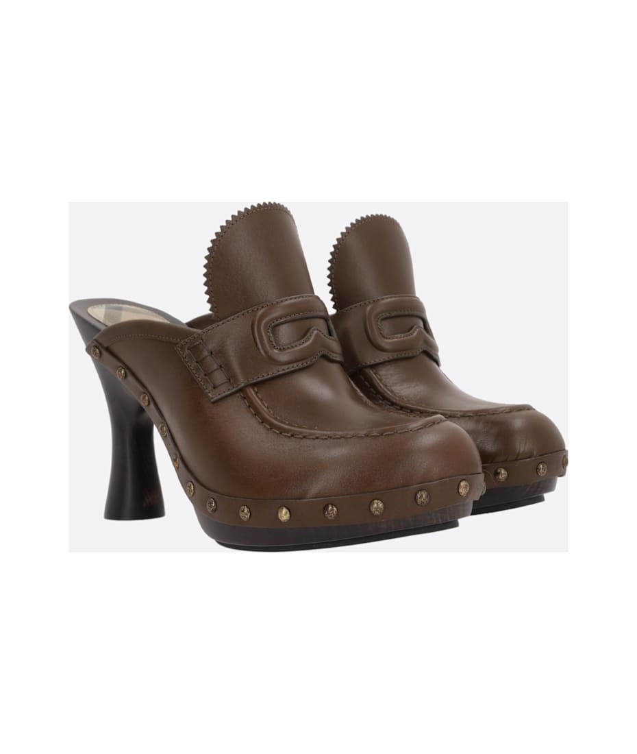 【送料&関税込】Burberry Potter Clogs In Smooth Leather Leather Potter Clogs in Splinter - Women | Burberry® Official