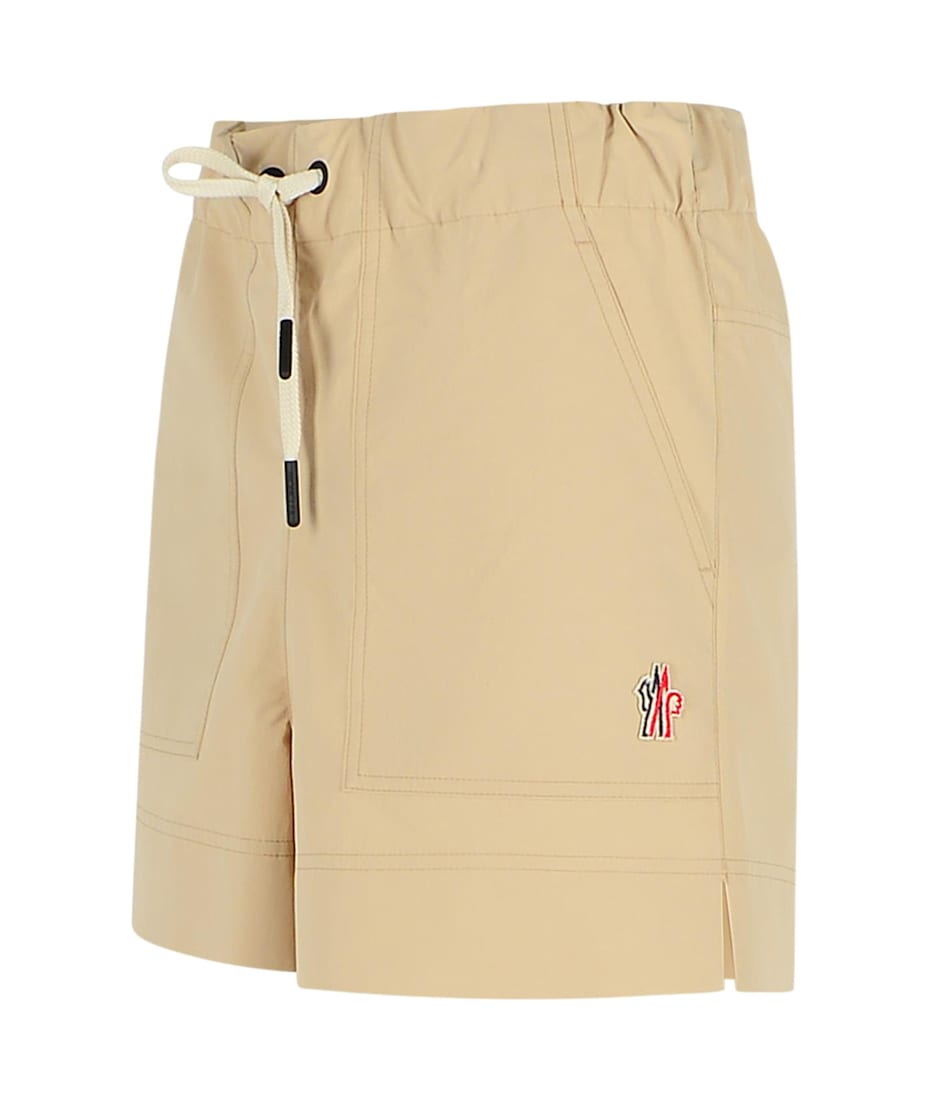 ショーツ MONCLER GRENOBLE BEIGE SHORTS WITH LOGO PATCH Moncler Grenoble Beige Short With Logo Patch – LOZURI®