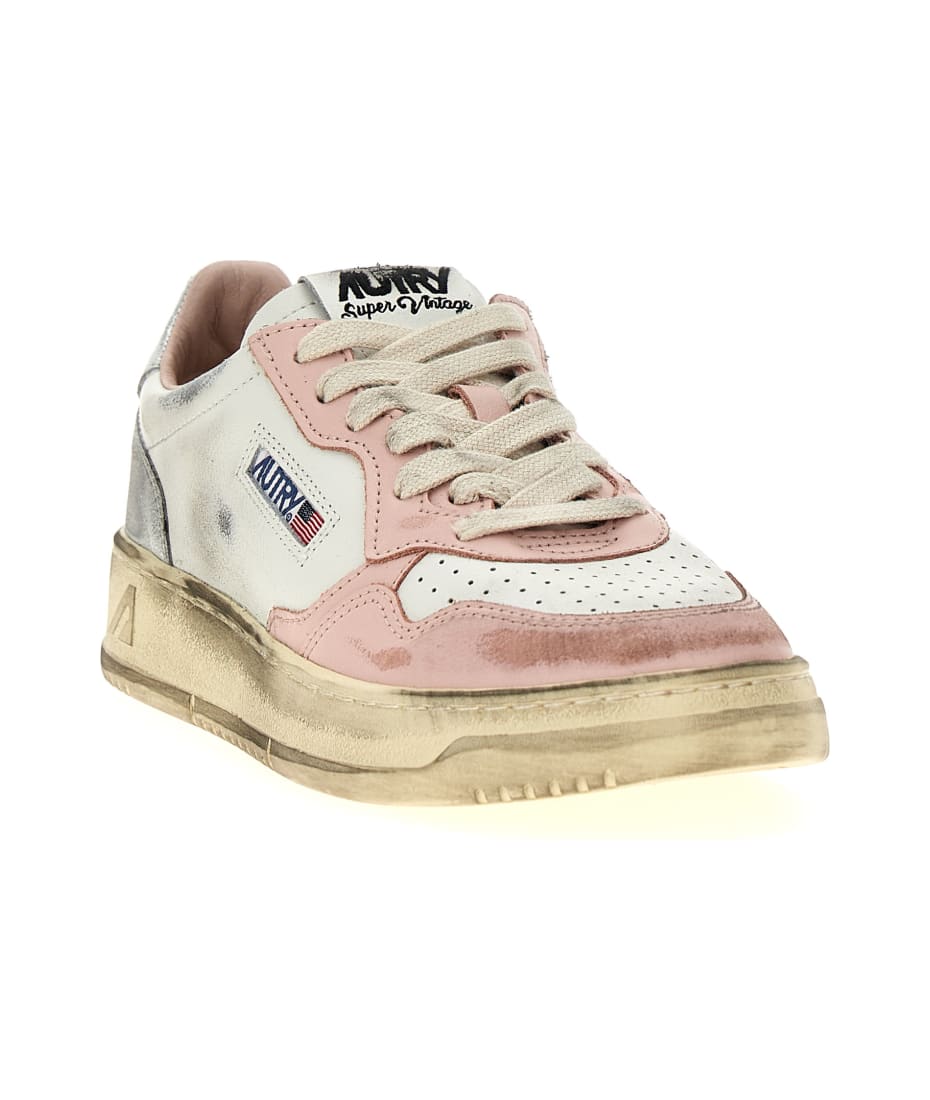 Autry Super Vintage Medalist Low Sneakers | italist, ALWAYS