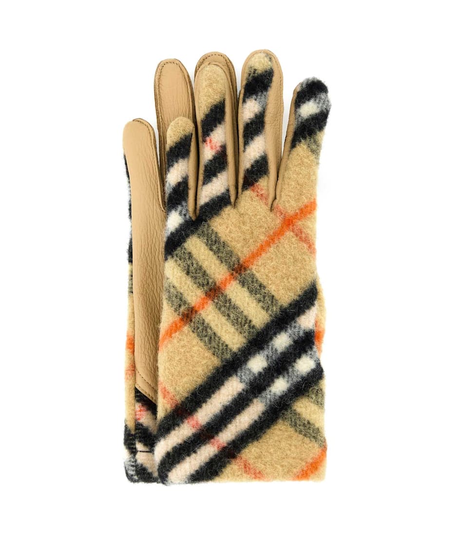 【関税&送料込】Burberry Embroidered Wool Gloves Burberry Embroidered Wool Gloves | italist