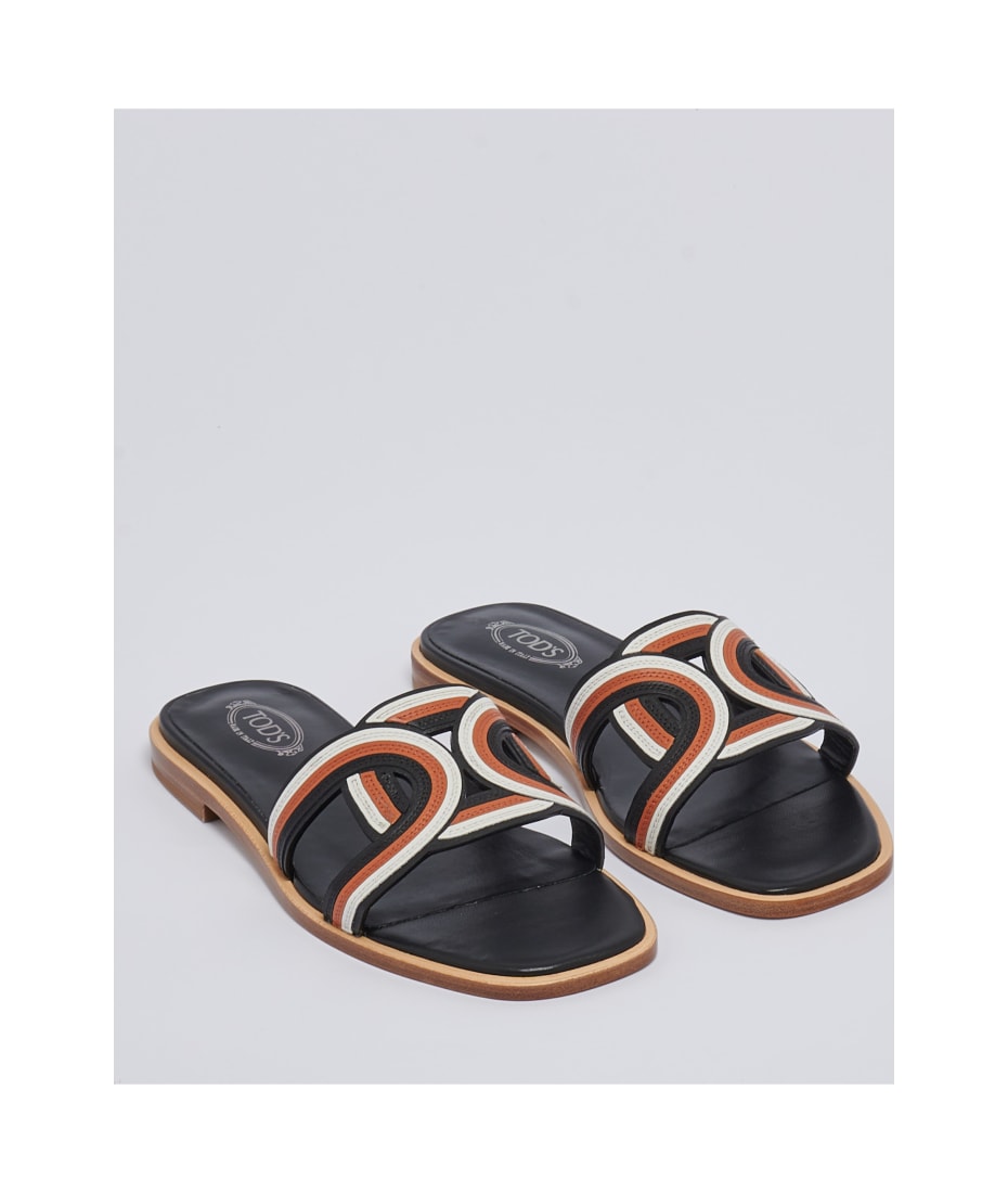 【送料&関税込】Tod's Sandalo Cuoio 70k Maxi Catena Sandal Tod's Sandalo Cuoio 70k Maxi Catena Sandal | italist, ALWAYS