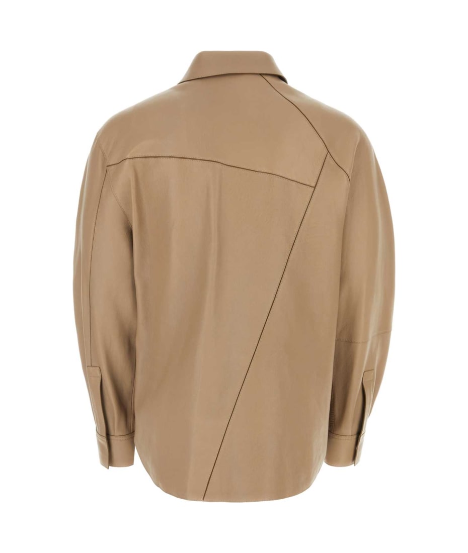 レザージャケット LOEWE SS23 Dove grey leather shirt (H526Y31L07 SAND) Loewe Dove Grey Leather Shirt | italist