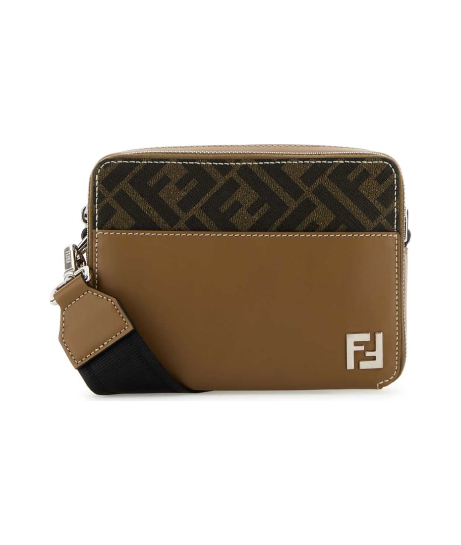 ショルダーバッグ FENDI EMBROIDERED CANVAS CAMERA CROSSBODY BAG Fendi Embroidered Canvas Camera Crossbody Bag | italist