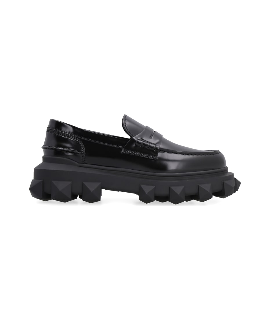 VALENTINO GARAVANIヴァレンティノTrackstud Loafersローファー Valentino Garavani Trackstud Leather Loafers ローファー
