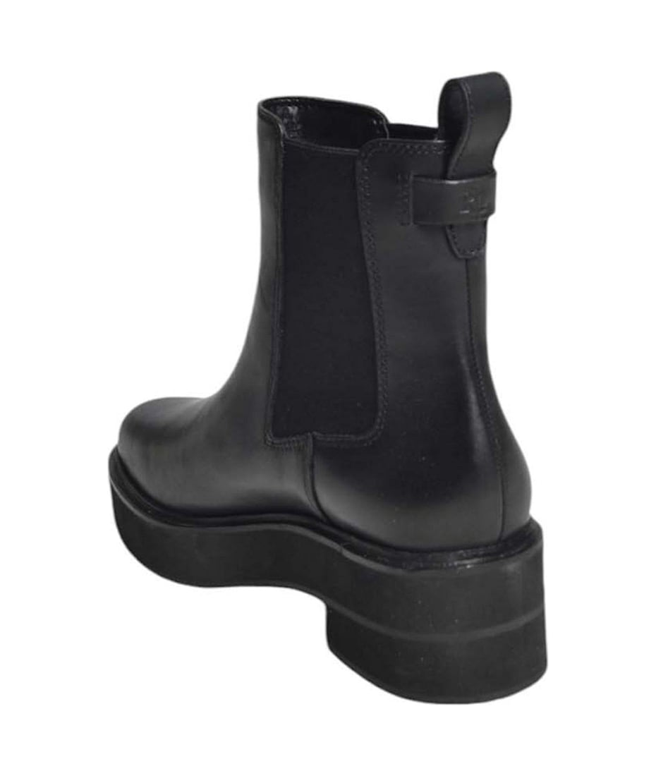 【送料&関税込】Ralph Lauren Round-toe Slip-on Boots Ralph Lauren Round-toe Slip-on Boots | italist