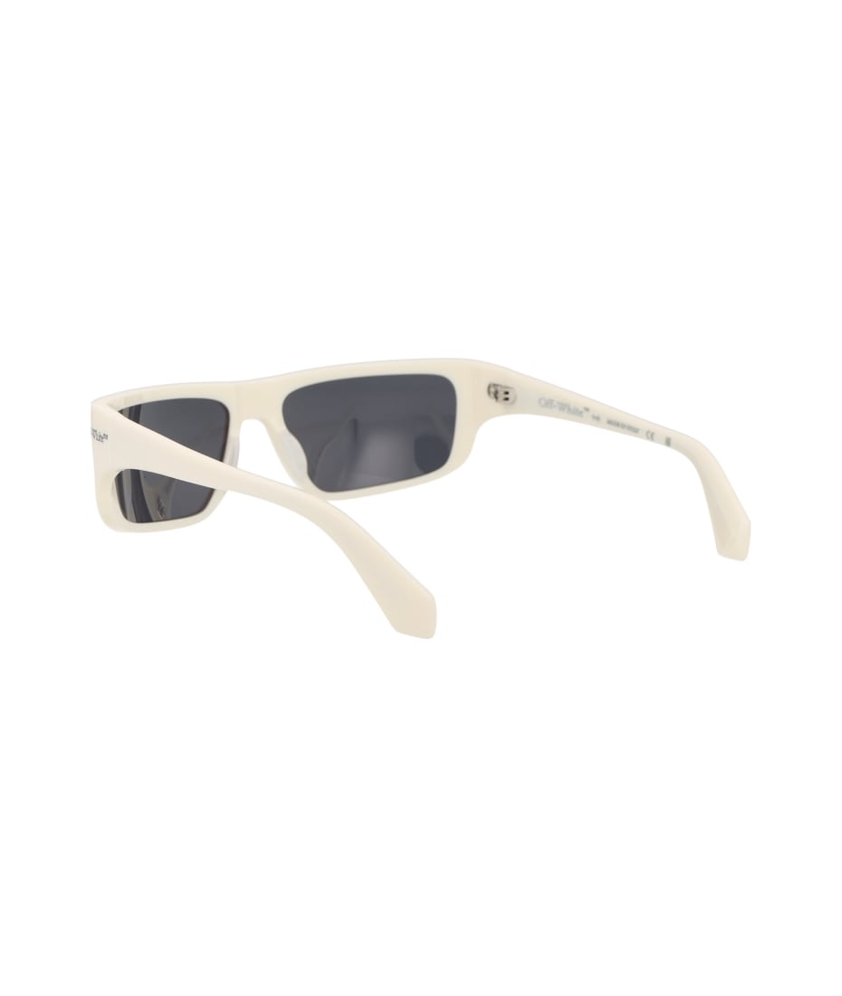 【送料&関税込】Off-White Bologna Sunglasses - Unisex Off-White Bologna Sunglasses White | END. (US)