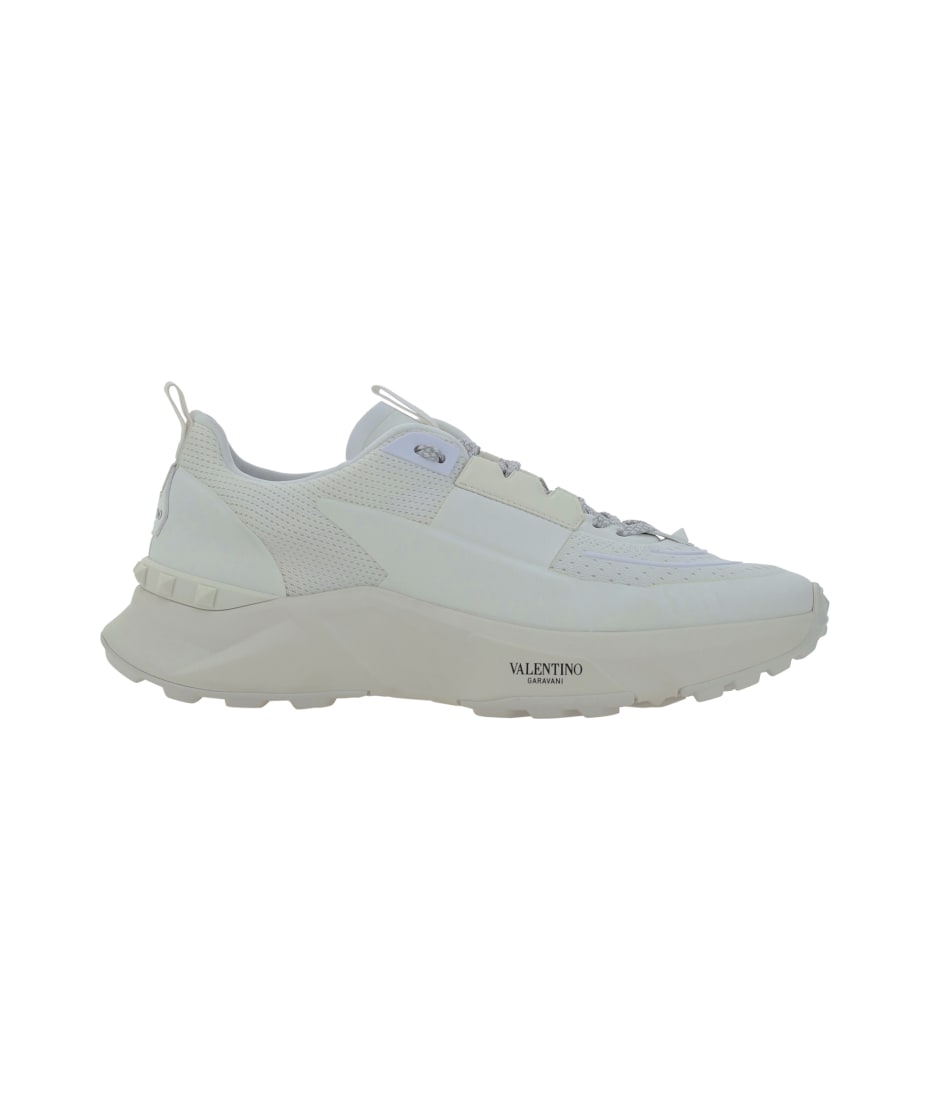 【関税込み】Valentino Garavani 'True Act' sneakers Valentino Garavani True Act Sneakers | italist