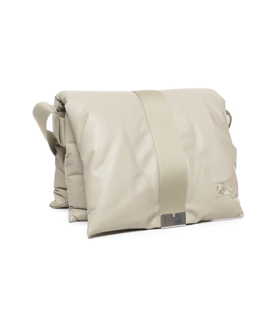 【関税込み】Burberry ブラック Pillow バッグ Burberry Pillow Bag | italist