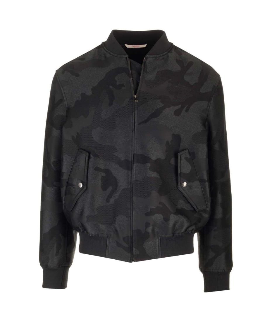 【ヴァレンティノ】 Jackets - Bomber Jackets ジャケット Valentino Garavani Bomber Jacket With All-over Camounoir