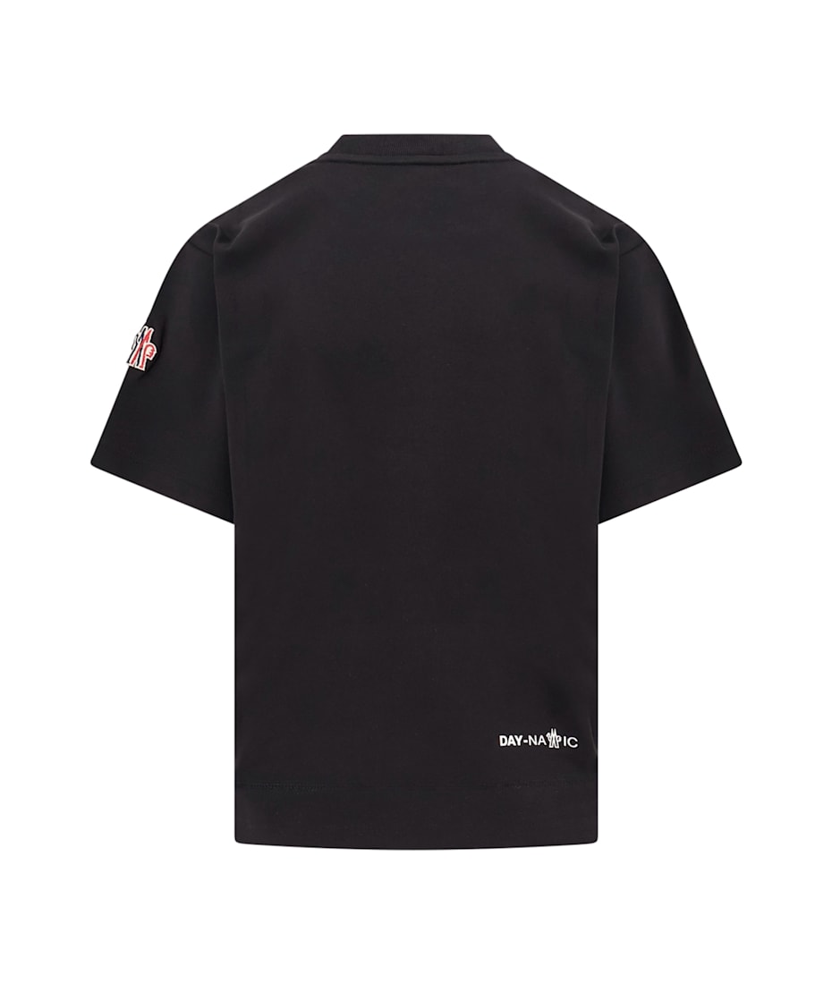 【送料&関税込】Moncler Grenoble Cotton T-shirt With Frontal Moncler Grenoble Cotton T-shirt With Frontal Logo | italist