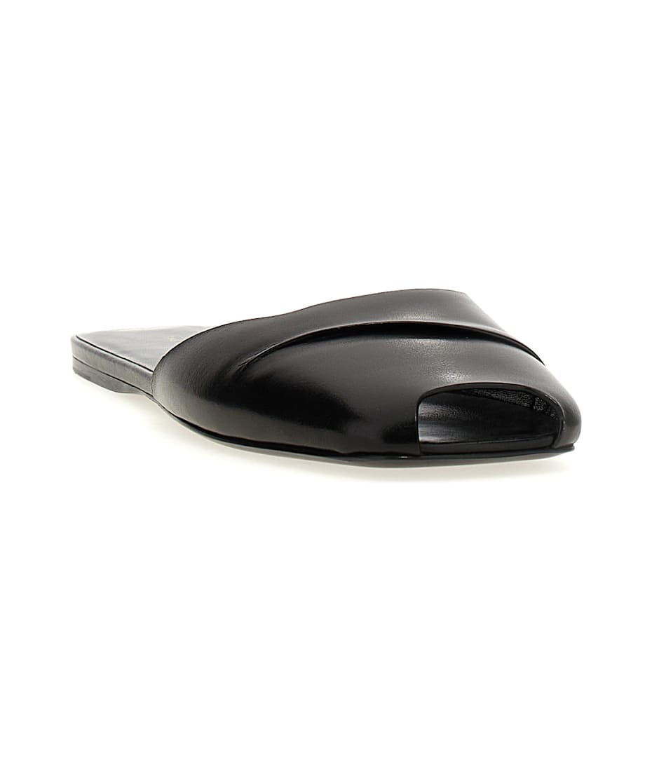 【関税込み】the row MILLA FLAT' SANDALS The Row 'milla Flat' Sandals | italist
