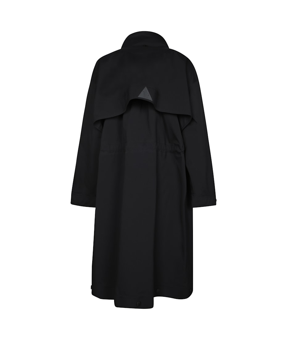 【送料&関税込】Moncler Grenoble Seigne Logo Black Parka Moncler Grenoble Seigne Logo Black Parka | italist
