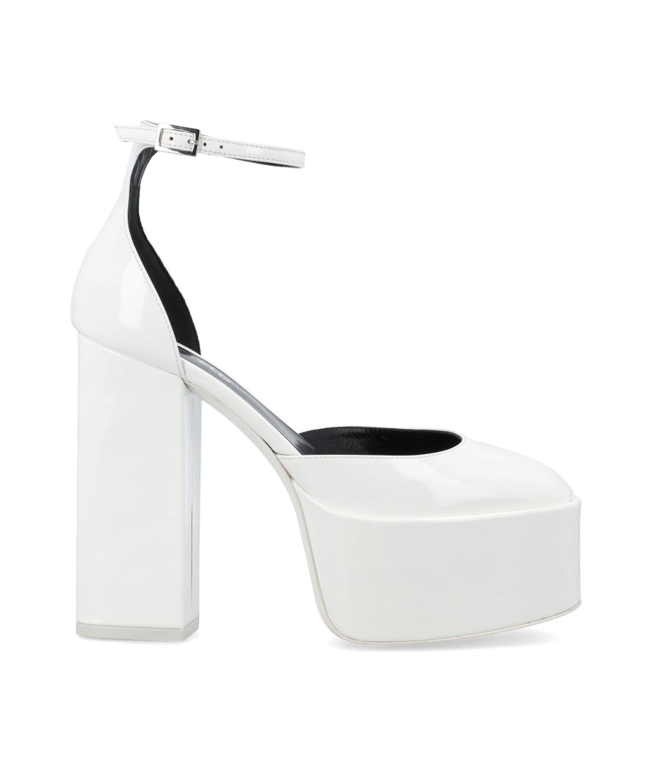 【PARIS TEXAS】 DALILAH PLATFORM SANDAL 関税/送料込 Paris Texas Dalilah Patent Platform Sandal | italist, ALWAYS