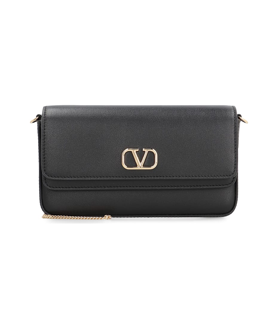 VALENTINO パステル ピンク レザー Vlogo シグネチャー Clutc Valentino Garavani - Signature Hot Pink VLogo Chain Wallet