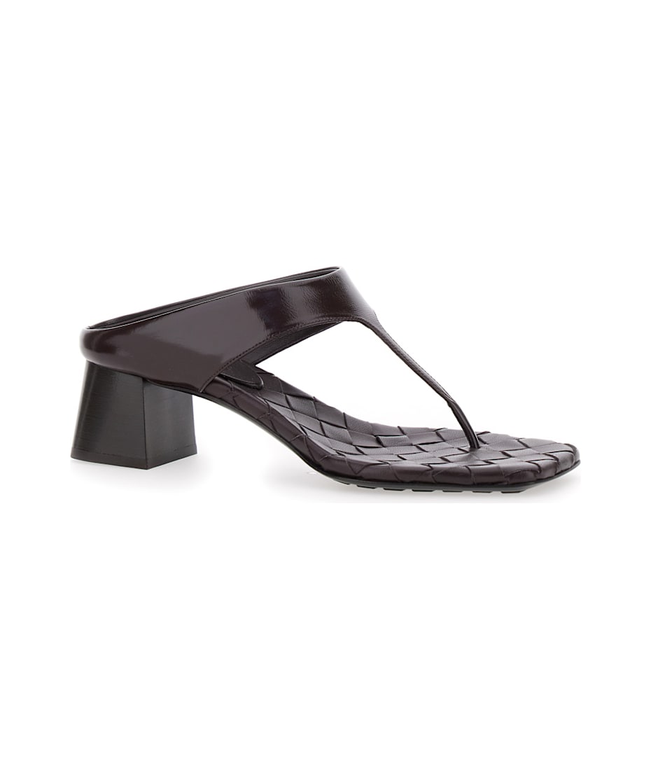 【送料&関税込】Bottega Veneta Bordeaux Thong Sandals Bottega Veneta Bordeaux Thong Sandals With Kitten Heel And